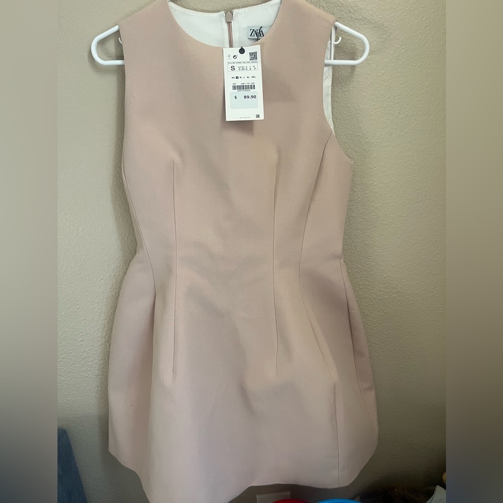 Zara Voluminous Short Dress in Beige-pink size Small - Picture 2 of 5